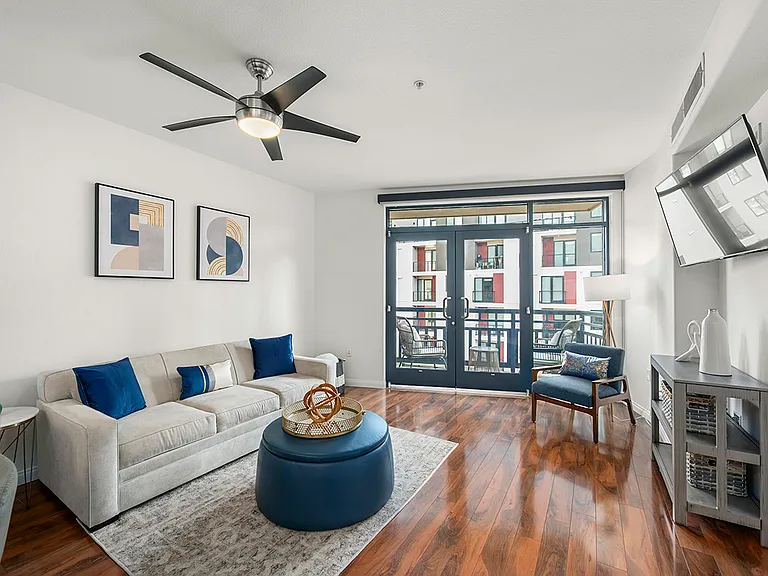330 J St #404 — Photo 4