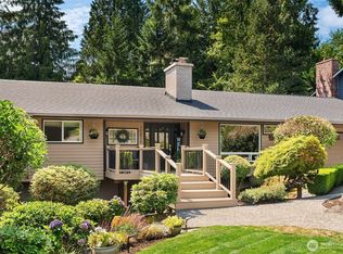 15815 SE 43rd Pl, Bellevue, WA