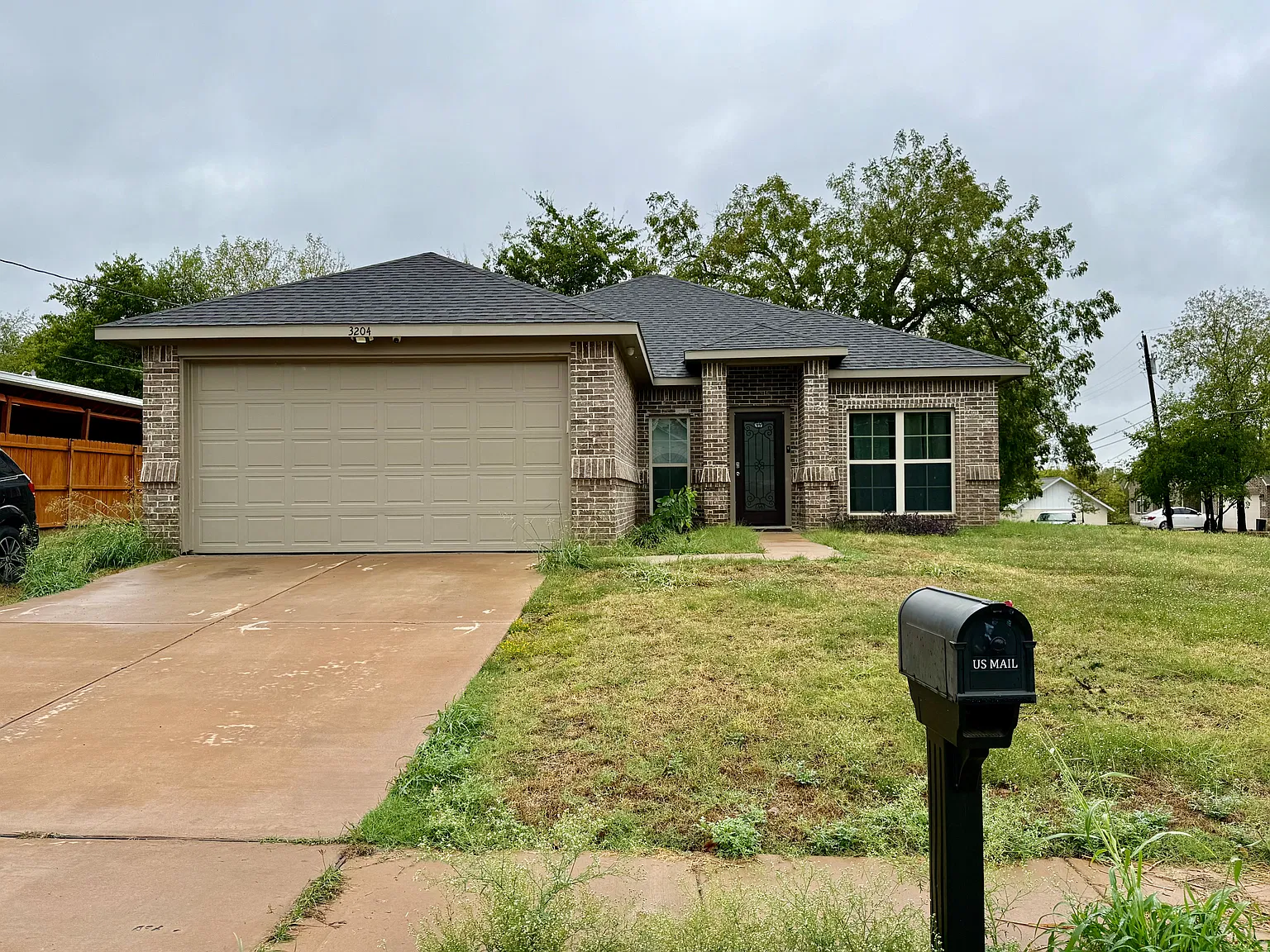 3 bed, 1482 sqft, $1,850 — Photo 1