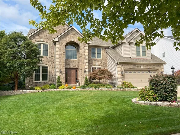 20049 Bradgate Ln, Strongsville, OH 44149