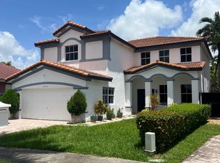 12921 NW 9th Ln, Miami, FL 33182