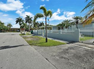 30605 SW 157th Ct, Homestead, FL 33033