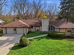 4042 N Brookmont Rd, Peoria, IL