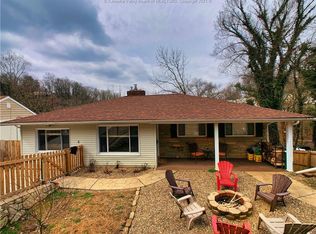 1205 Larchwood Rd, Charleston, WV 25314