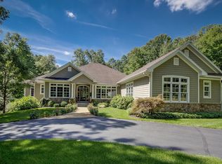 995 Sargent Ave SE, Ada, MI 49301