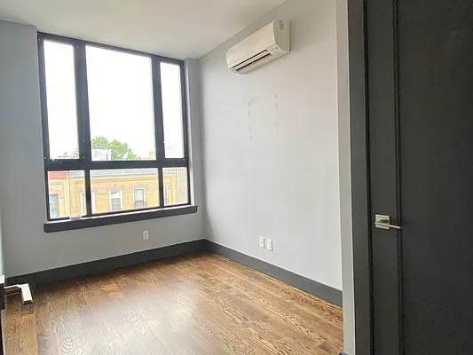 Rented by Hagstrom Management Inc | media 17