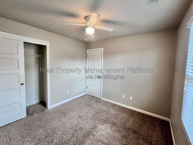 1502 N Reunion Way — Photo 11