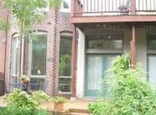 4415R Laclede Ave #4415, Saint Louis, MO 63108