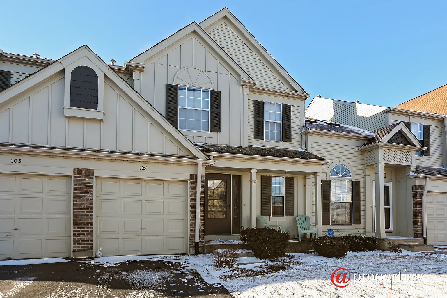 107 Peach Tree Ln photo 1