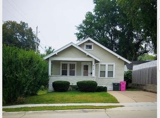 912 31st St, Sioux City, IA 51104