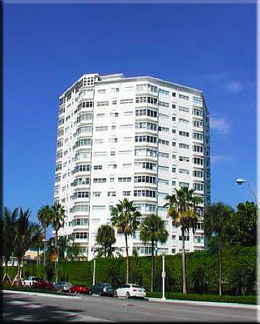 1881 Washington Ave #6H Photo 1