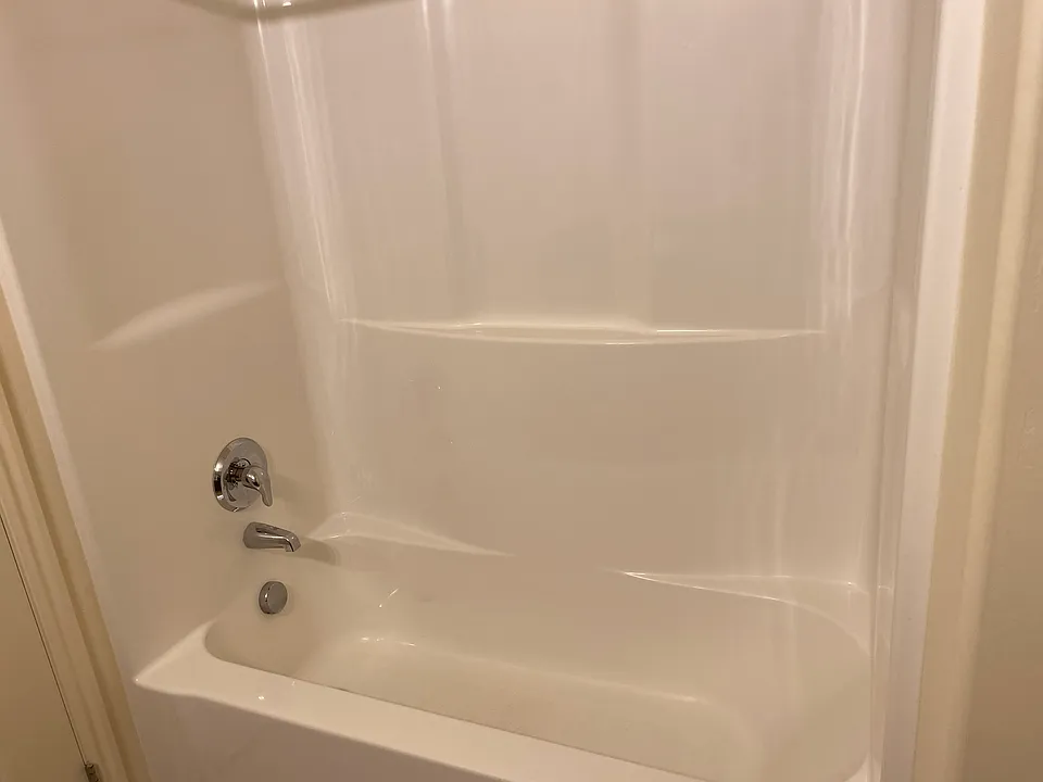 114 E Bella Monte Dr #8