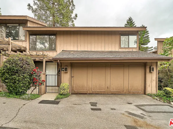 24 Northwoods Ln, Glendale, CA 91214