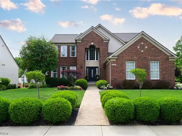 2628 Seton Dr, Avon, OH 44011