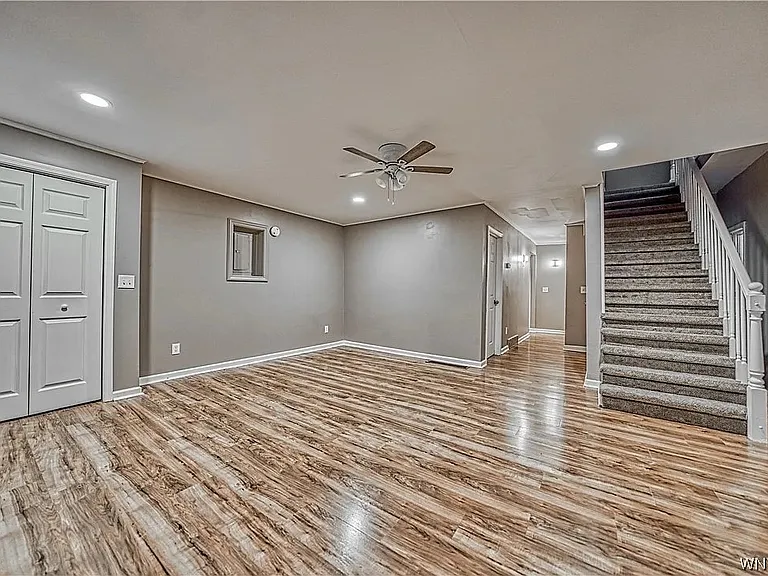 60 Velore Ave — Photo 31