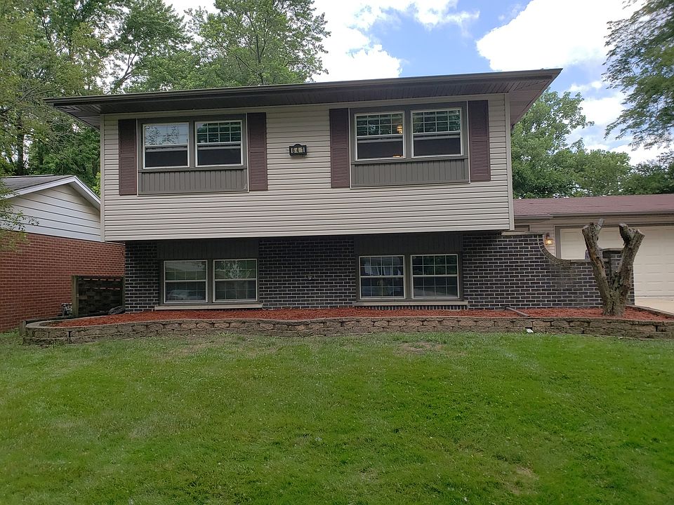 1st image of 641 W Sunset Dr