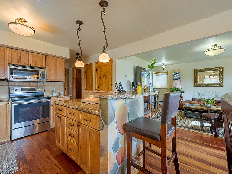 Fully equipped kitchen
