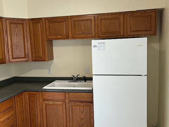 4th image of 5700 86th Ave