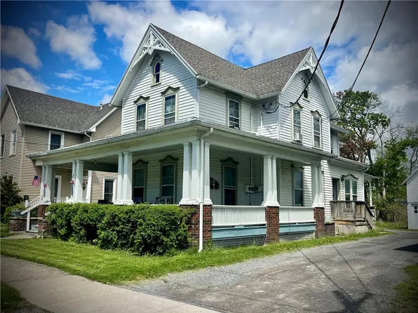125 Benham St, Penn Yan, NY 14527