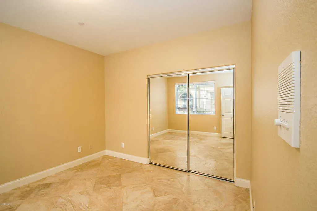 Chapel Dr, Camarillo — Photo 2