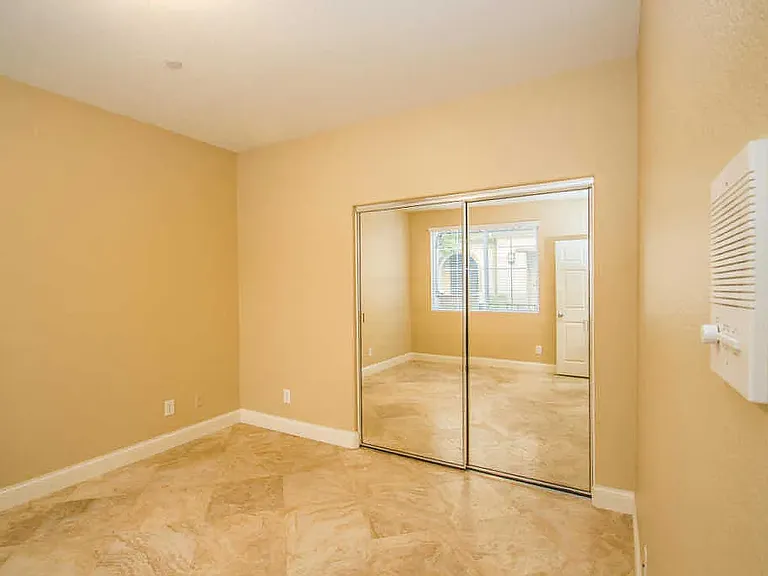 Chapel Dr — Photo 2