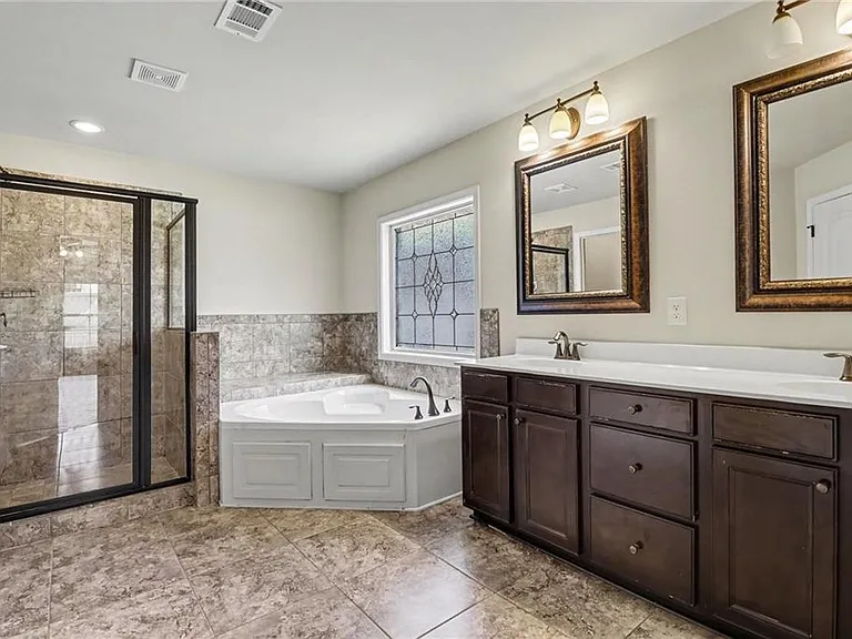 550 Nichols View Way — Photo 38