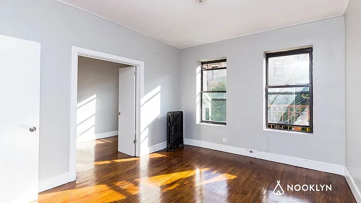 Rented by Nooklyn NYC LLC | media 12