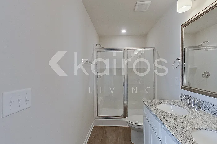 2441 Banyan Cir — Photo 21