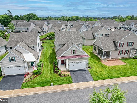 2nd image of 36475 Warwick Dr #66A