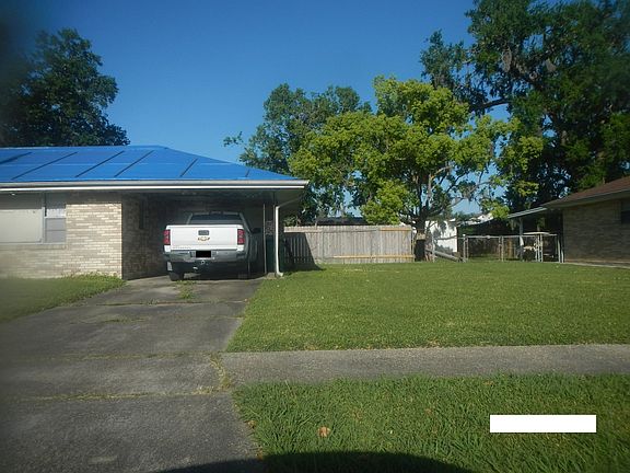 2nd image of 2024 Suwanee Dr