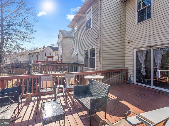 4th image of 5819 Waterdale Ct