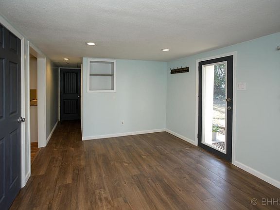 164 n kalamazoo-104