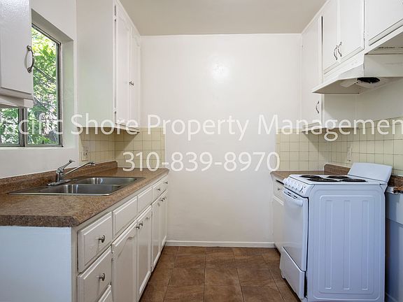 4th image of 4041 Baywood St #8