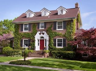 228 Forest Ave, Glen Ellyn, IL 60137