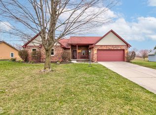 528 Wind Skip Cir, Westfield, IN