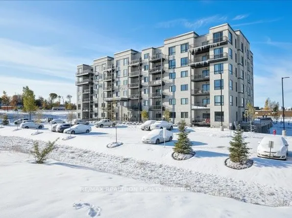 299 Cundles Rd E Unit 102, Barrie, ON L4M 0K9