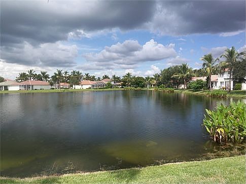 4th image of 7904 Summer Lake Ct