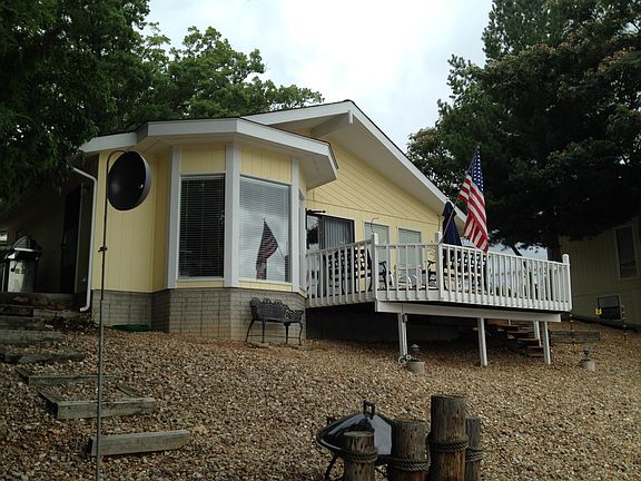 5th image of 204 Greenleaf Dr