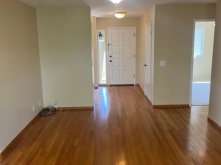 1080 Maraschino Dr — Photo 6