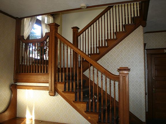 Foyer and Shared Entry