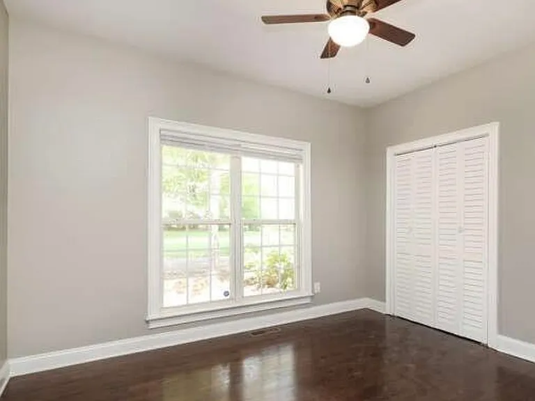 2587 Penngate Dr — Photo 35