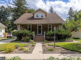 135 Colonial Ave, Pitman, NJ 08071