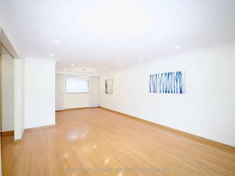 42 Culford Rd — Photo 13