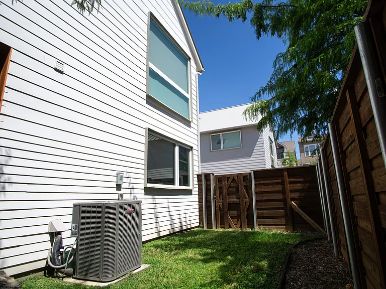 1120 Barsotti Ct — Photo 19