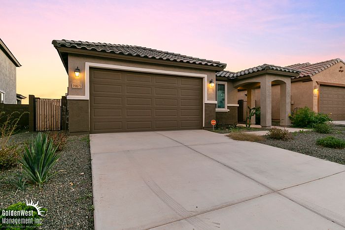1st image of 19875 W Badgett Ln