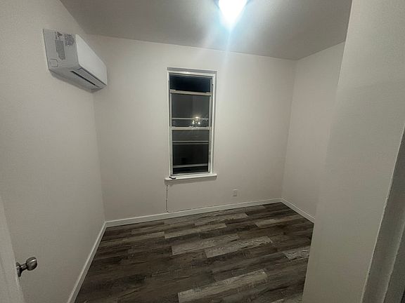 3rd image of 57-21 57th Pl #2
