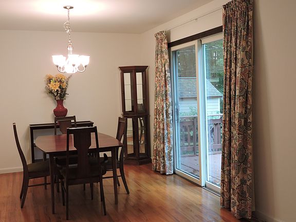 2nd image of 4 Binford Ln