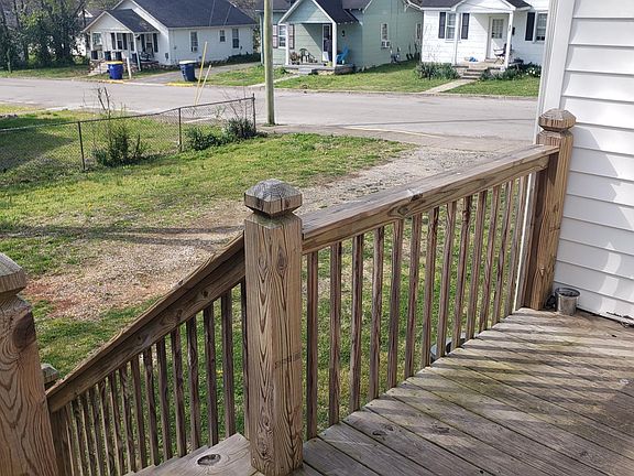 5th image of 1238 Indianola St APT 1