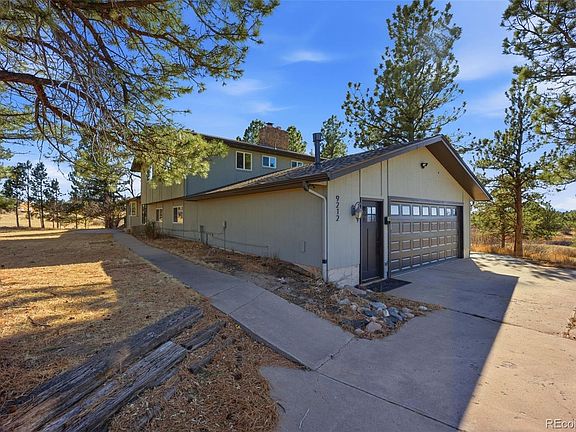 3rd image of 9212 Tanglewood Road