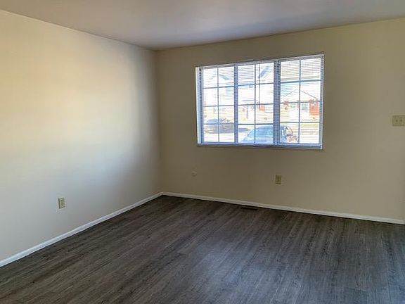 4th image of 116 Maynard Dr